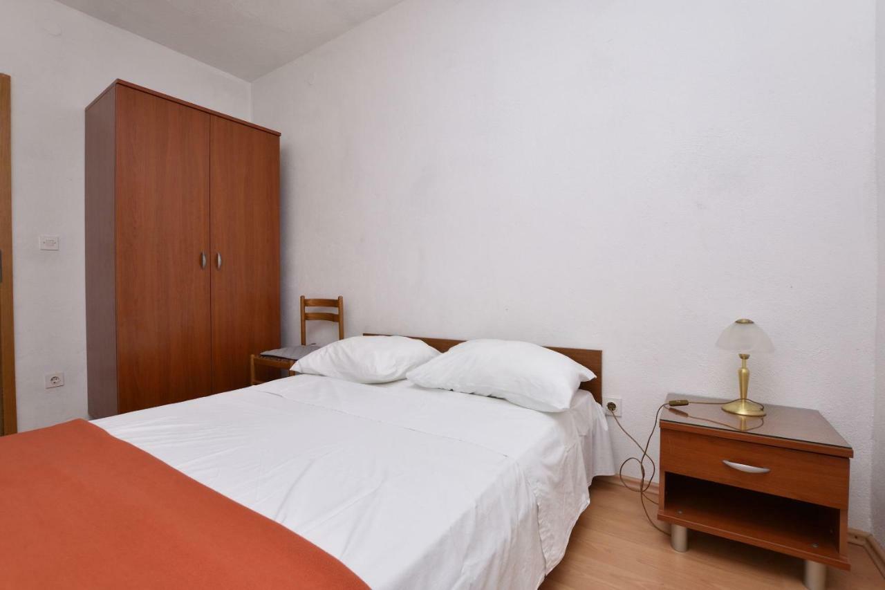 Apartments And Rooms Jakov Primošten Exterior foto